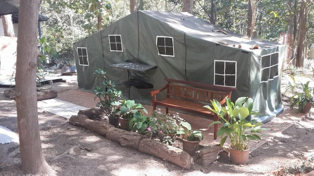 Golden Teak Homestay Mae Rim Esterno foto